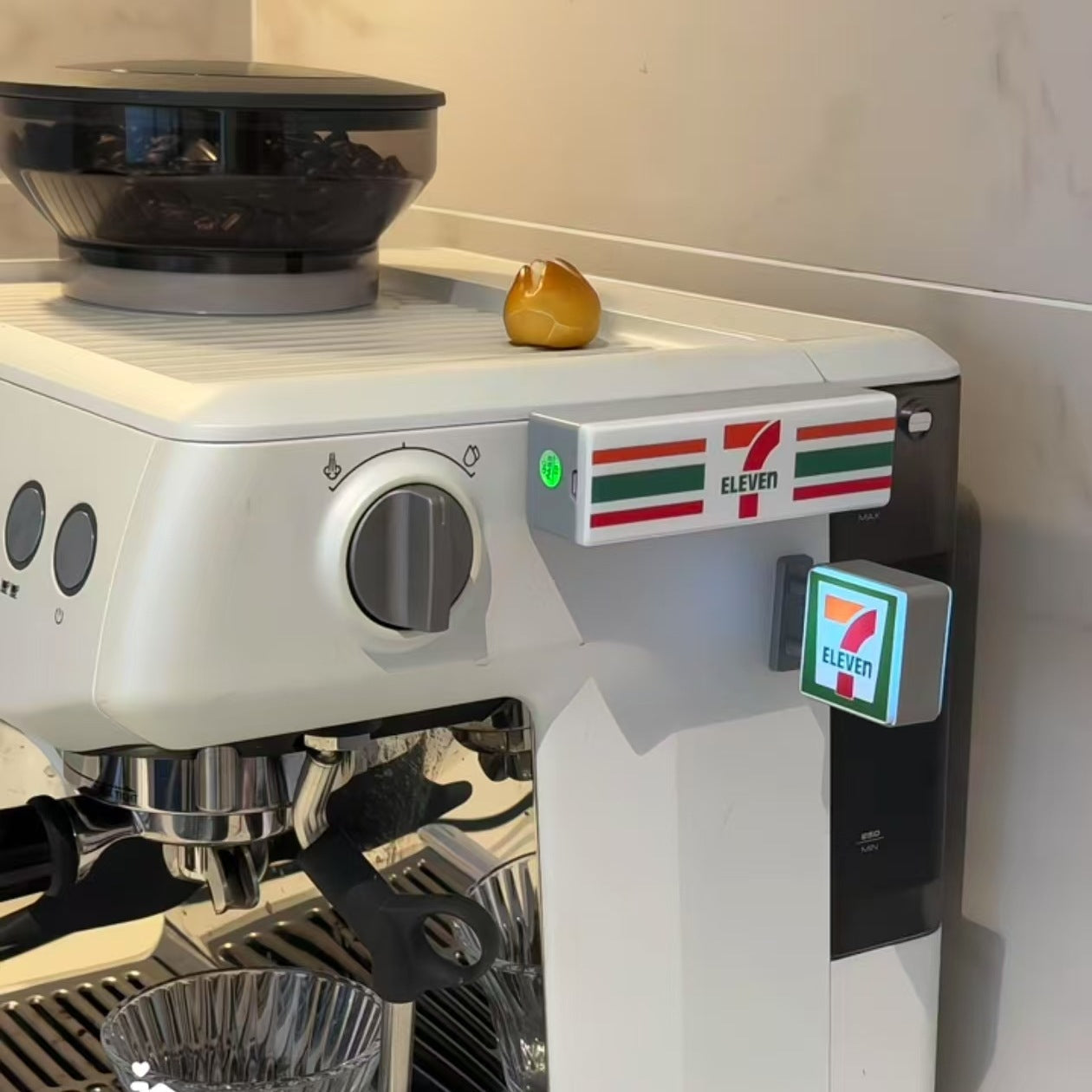 Supermarket Light Magnets™